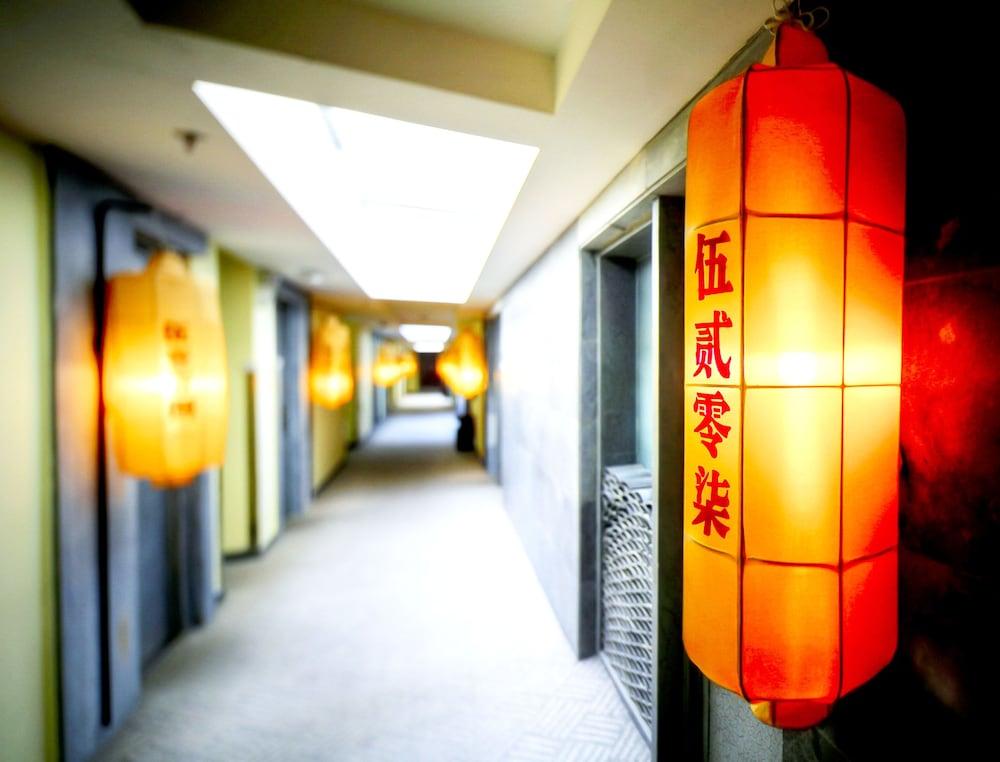 China Community Culture & Art Hotel Qingdao Exteriör bild