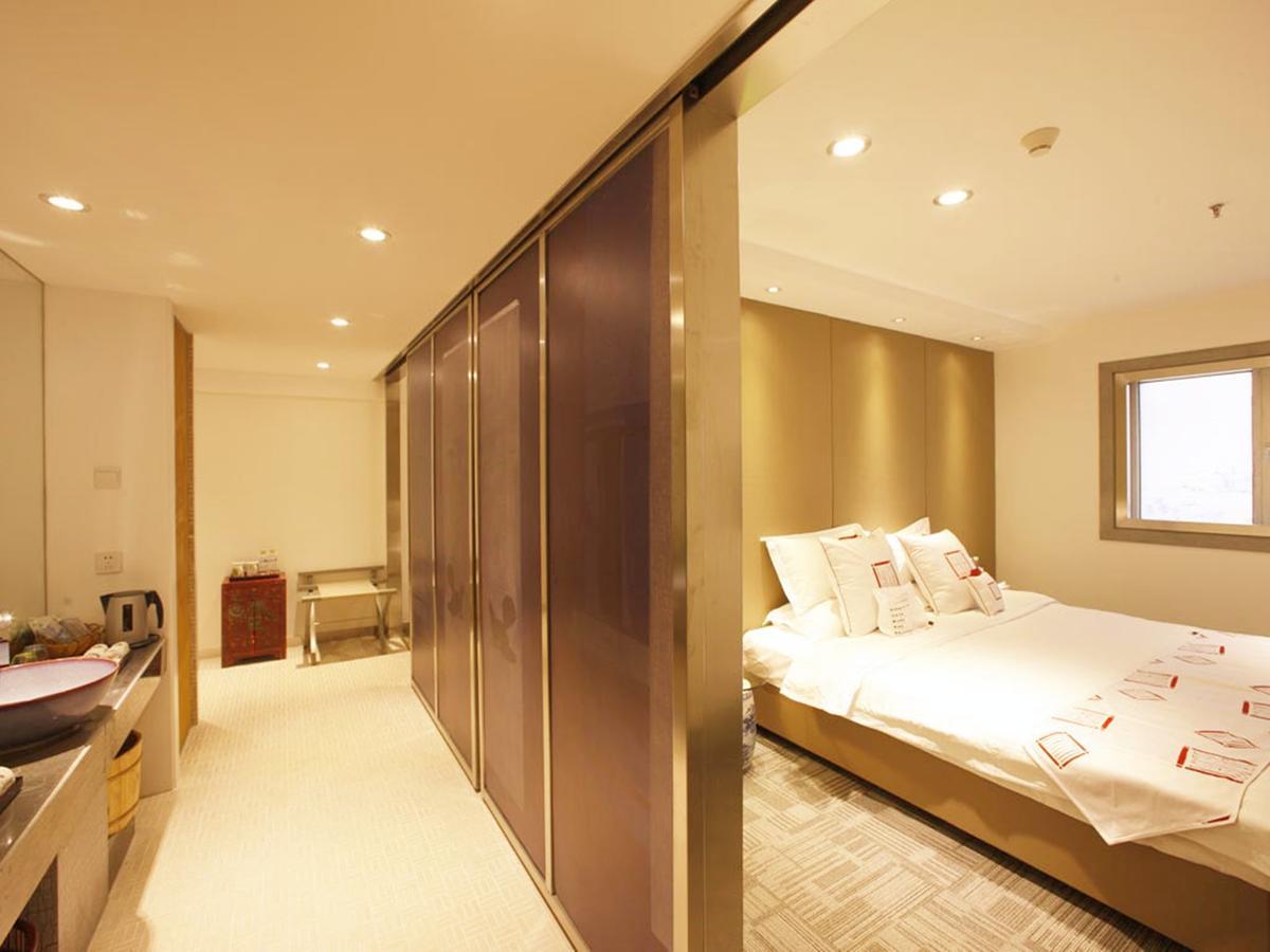 China Community Culture & Art Hotel Qingdao Exteriör bild